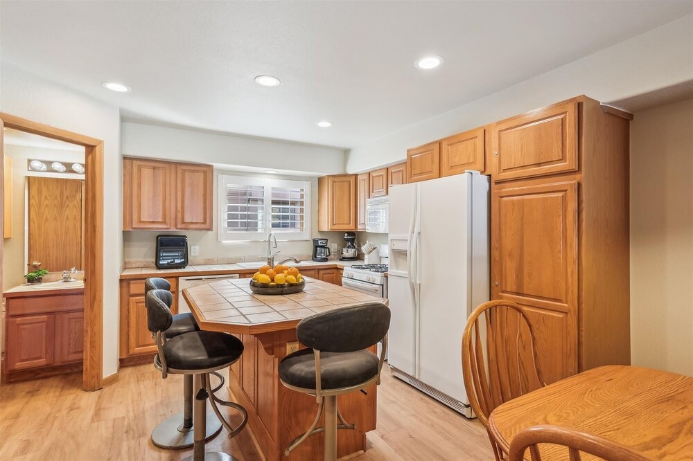 Cedars 24 3 Bedroom Duplex