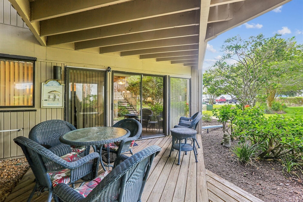 Hibiscus H104: Cozy Island Retreat With Comfort & Charm