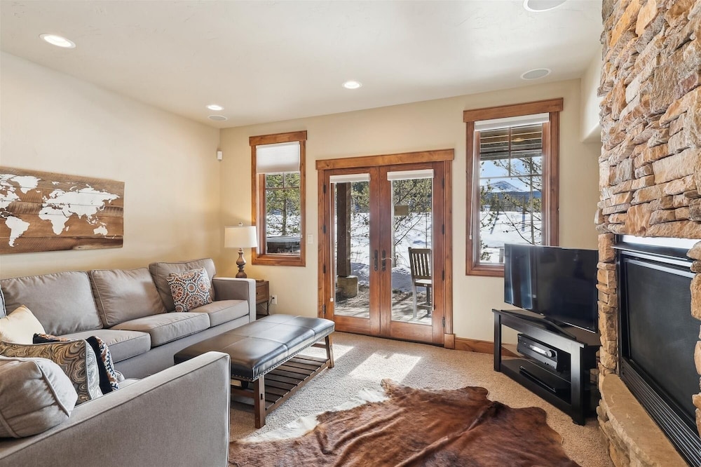 The Beaver Lodge At Breckenridge 4 Bedroom Home