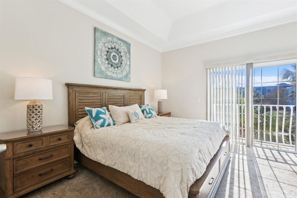 Beachside Bliss: 3BR Coastal Condo w/ Pools & Patio in St. Augustine