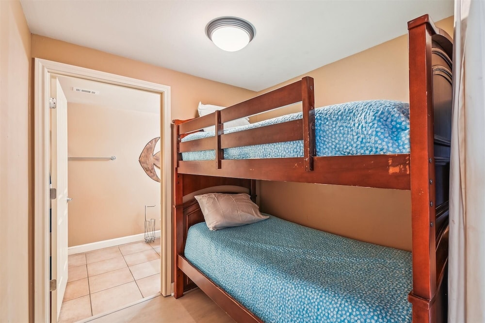 Shores Of Panama 2325 1 Bedroom Condo