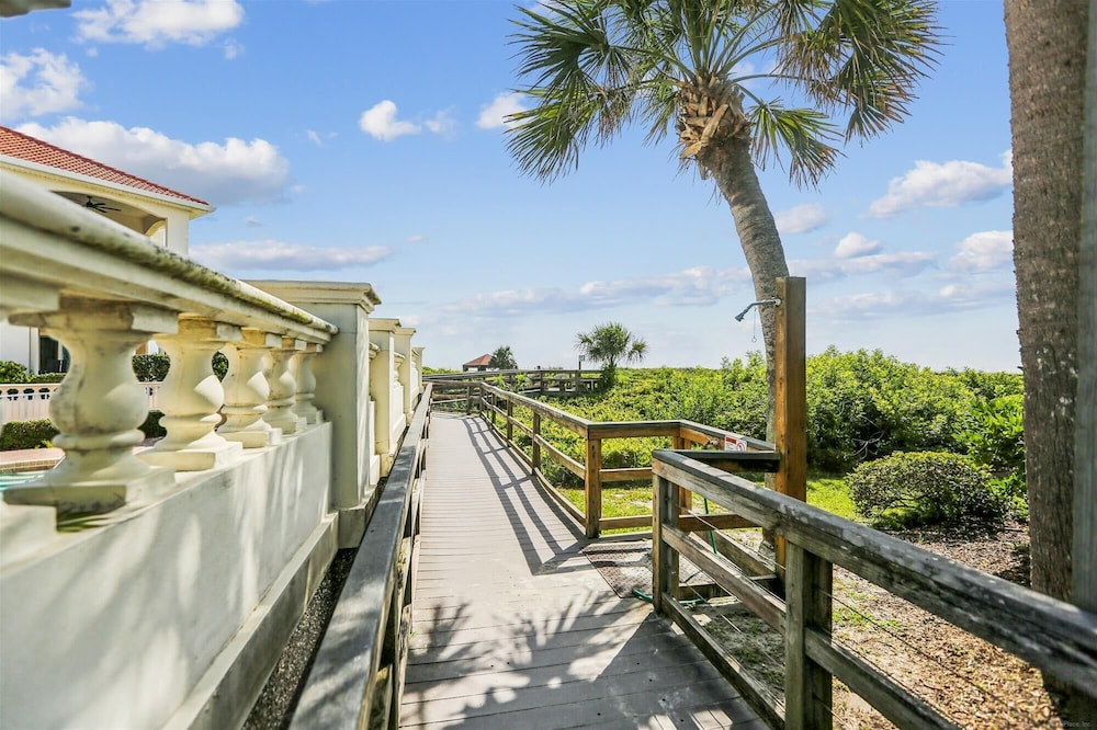 St Augustine Beach Luxury Resort Condo