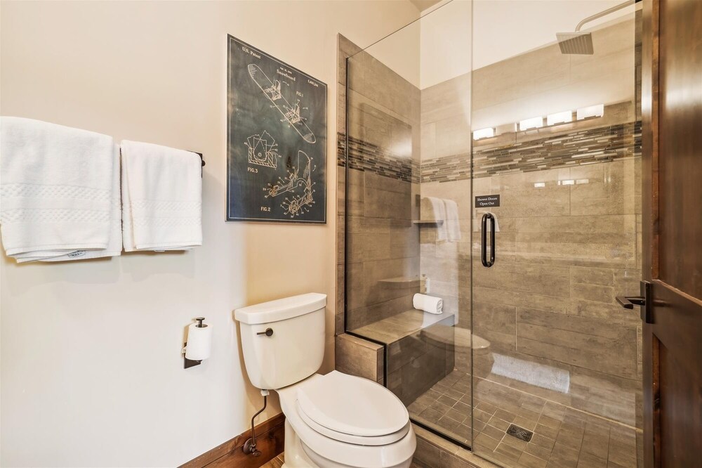Highwoods At Shock Hill 4 Bedroom Townhouse by RedAwning