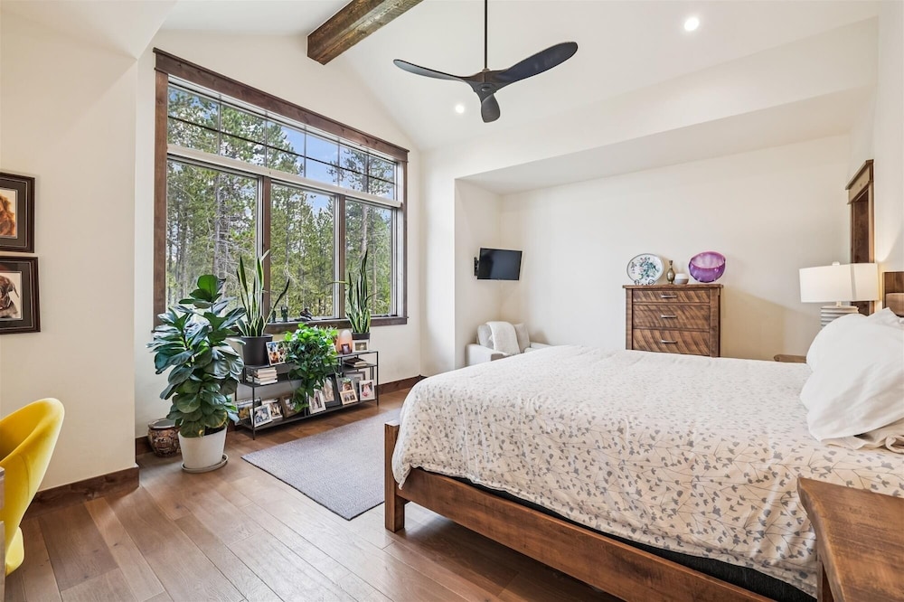 Breck Mountain Getaway 4 Bedroom Home