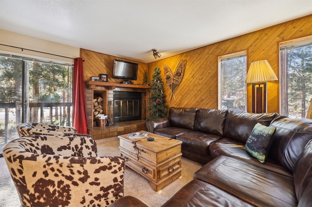 Beaver Creek Vacations - Peak One 107 4 Bedroom Condo by RedAwning - Property Image 1