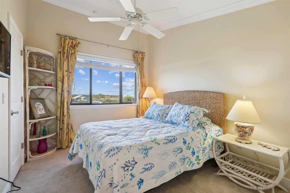 Oceanfront Splendor: Luxe Sea Haven Condo Near St. Augustine