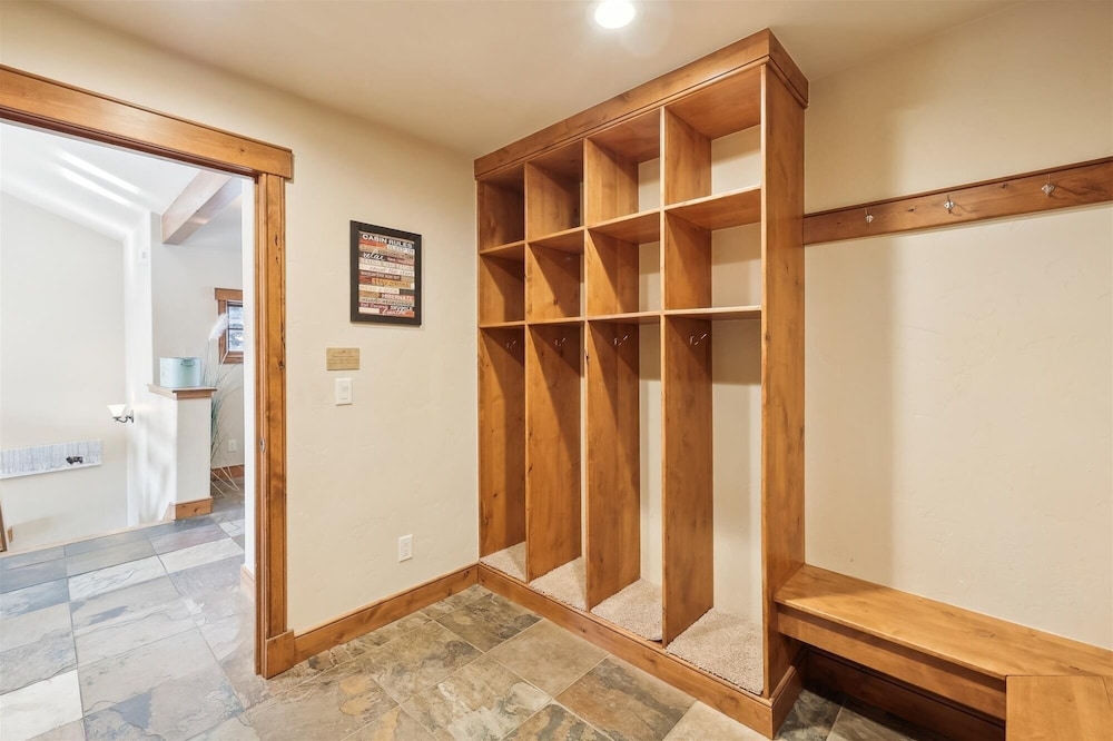 The Beaver Lodge At Breckenridge 4 Bedroom Home