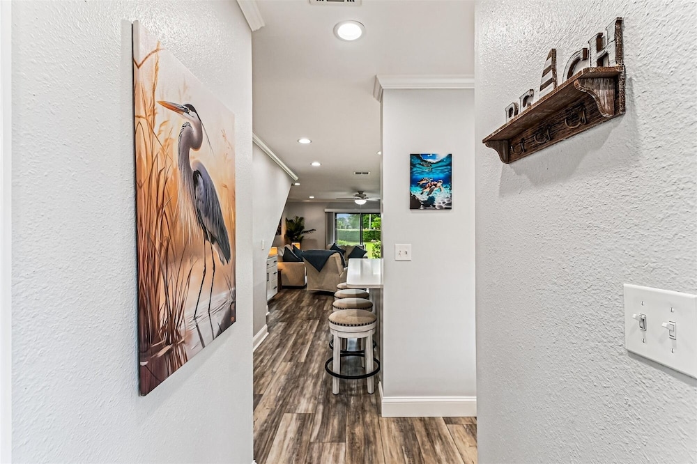 Beachwalk 18d 2 Bedroom Townhouse