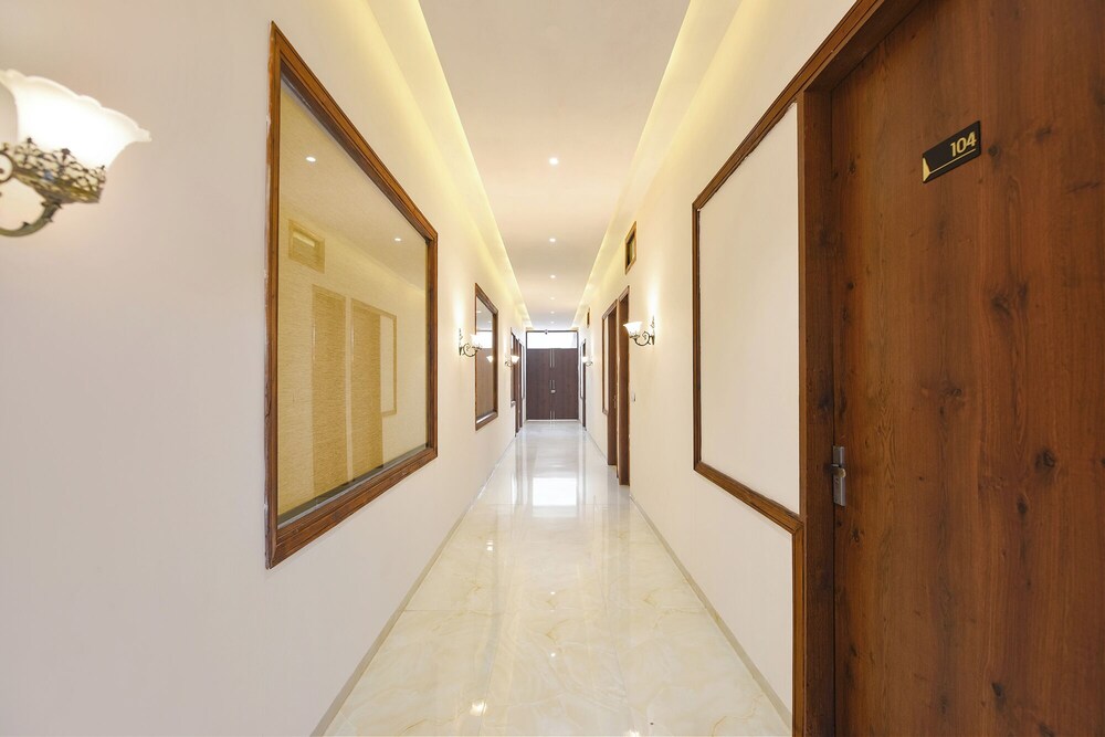 Fabhotel Kings 3 Farm