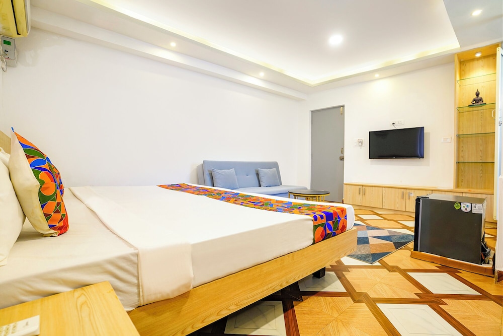 Fabhotel Vibes