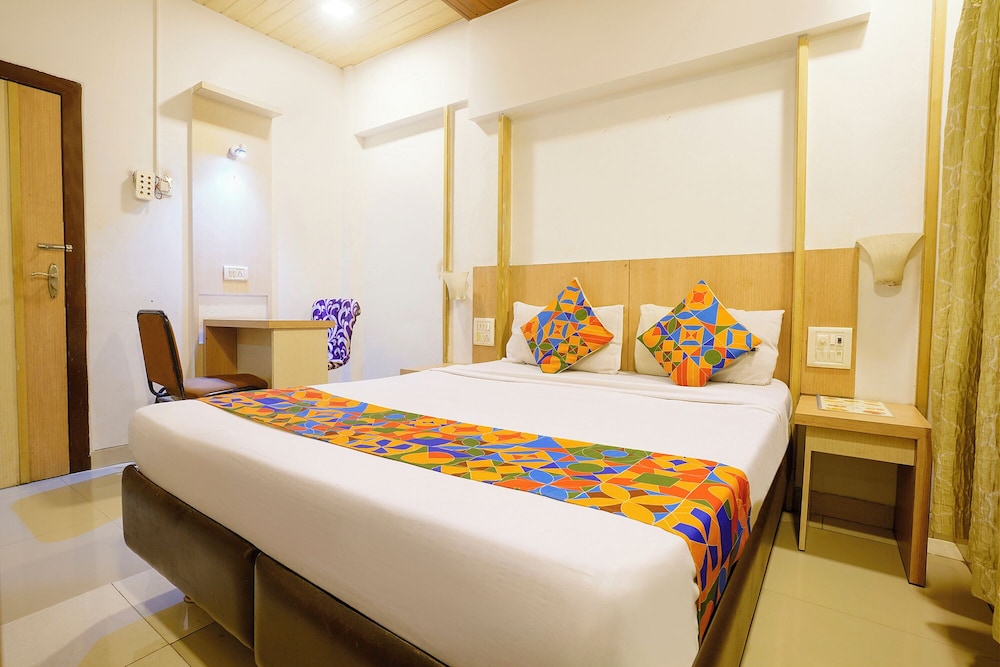 Fabhotel Panchratna