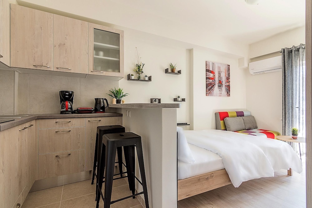 City View Studio by Cloudkeys