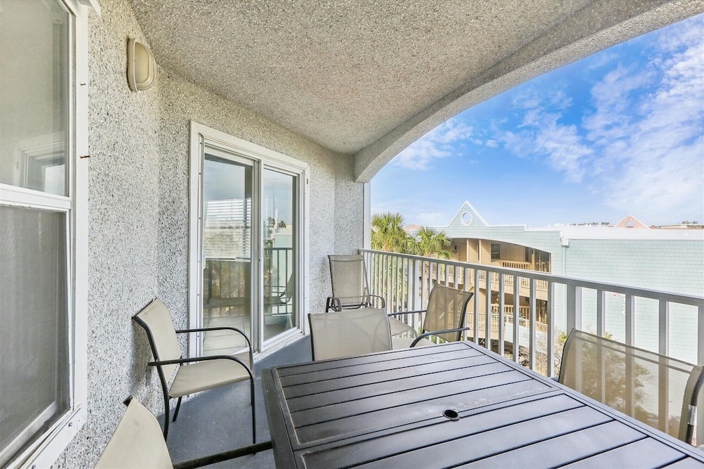 Oceanfront St. Augustine Condo With Stunning Views & Modern Comfort