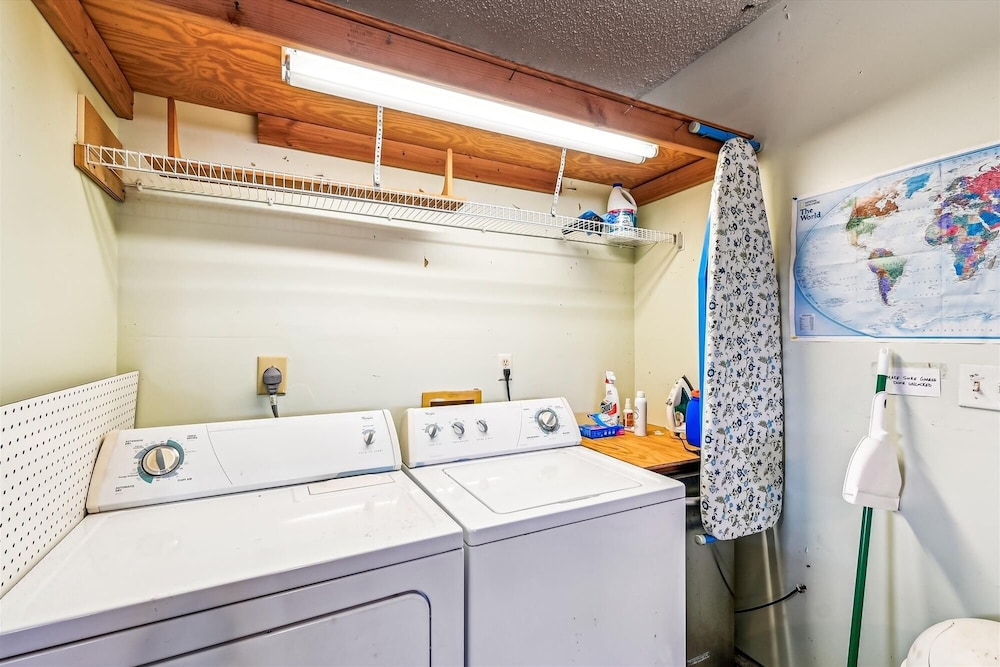 17007 Firenzo Ave 3 Bedroom Home