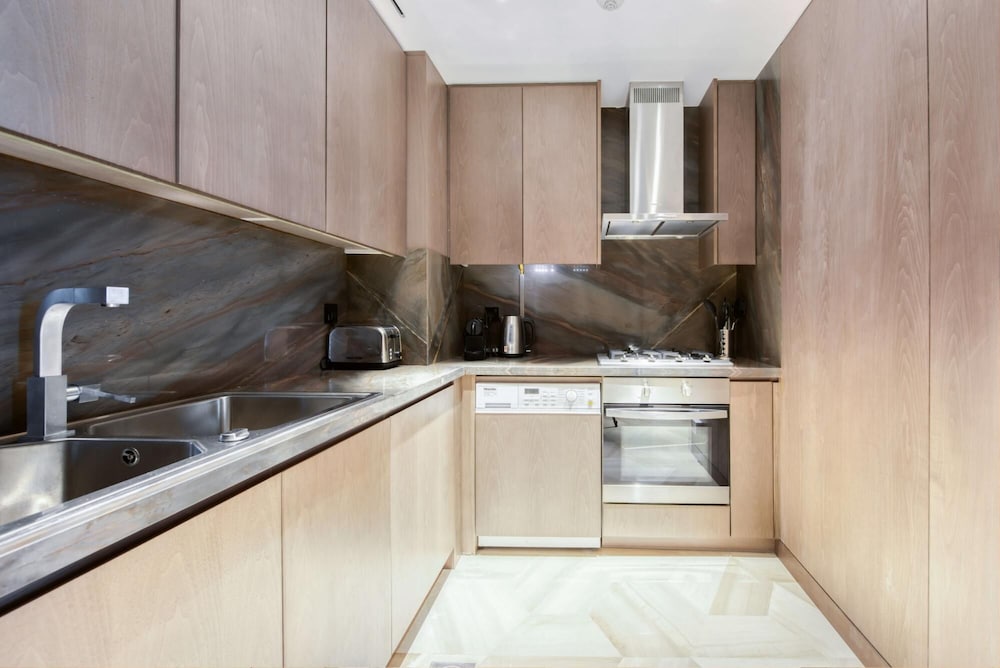 Serene Seaview 1 Bedroom In Five