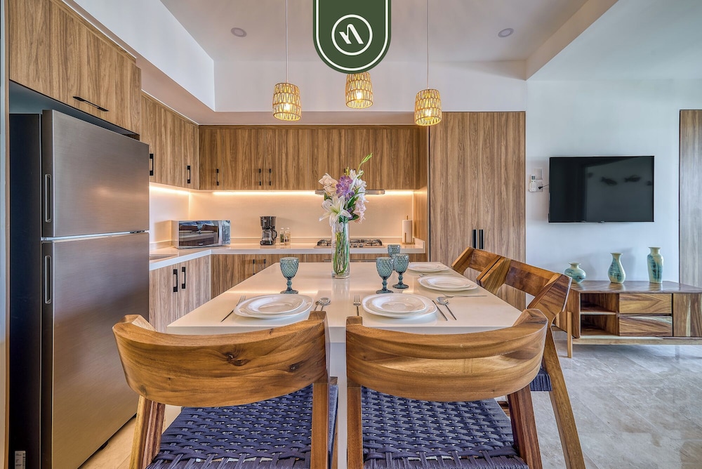 Harbor 171 by Naya Homes
