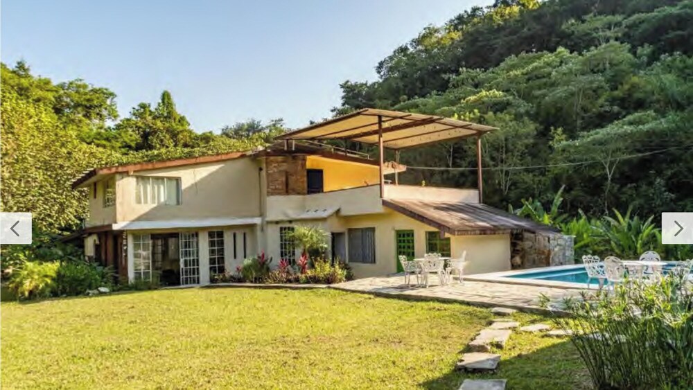 Hotel Casa Edward - Image 1