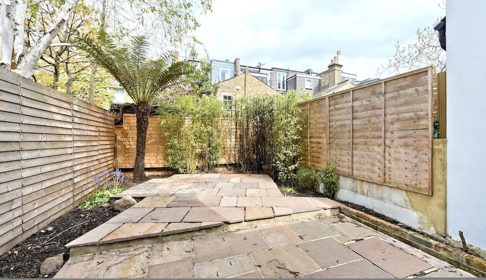 Family Home near Clapham Common