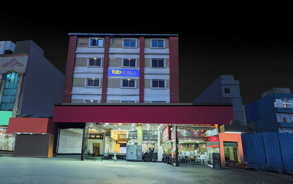 Fabhotel Alfa