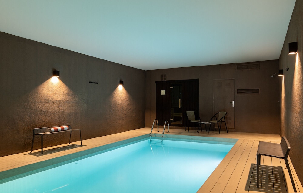 Casanova Apartments By Olala Homes
