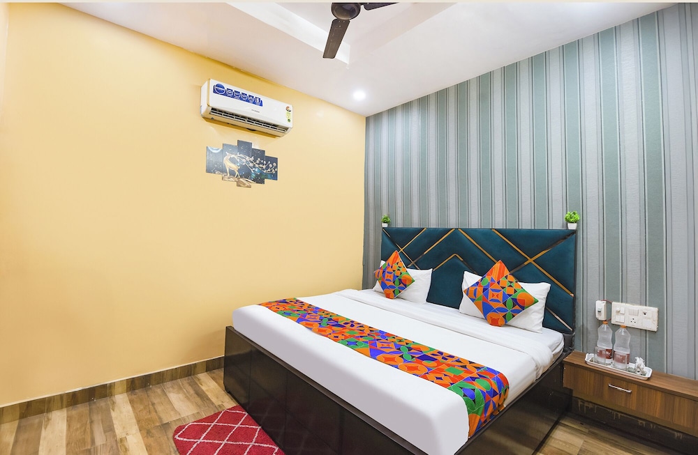 Fabhotel Lotus Inn