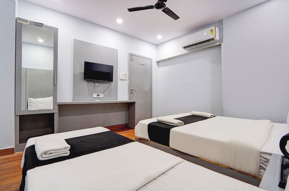 Fabhotel Freedom Star