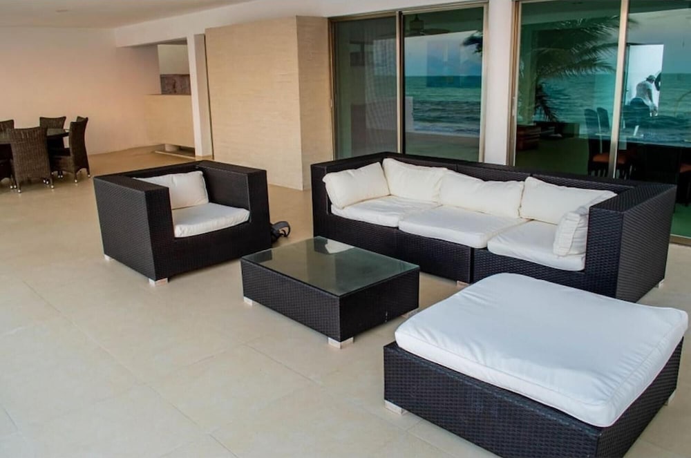 Casa Mauricio - Yucatan Home Rentals view 2