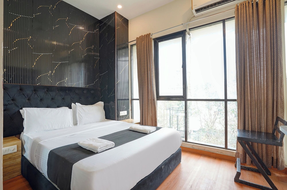 Fabhotel Freedom Star
