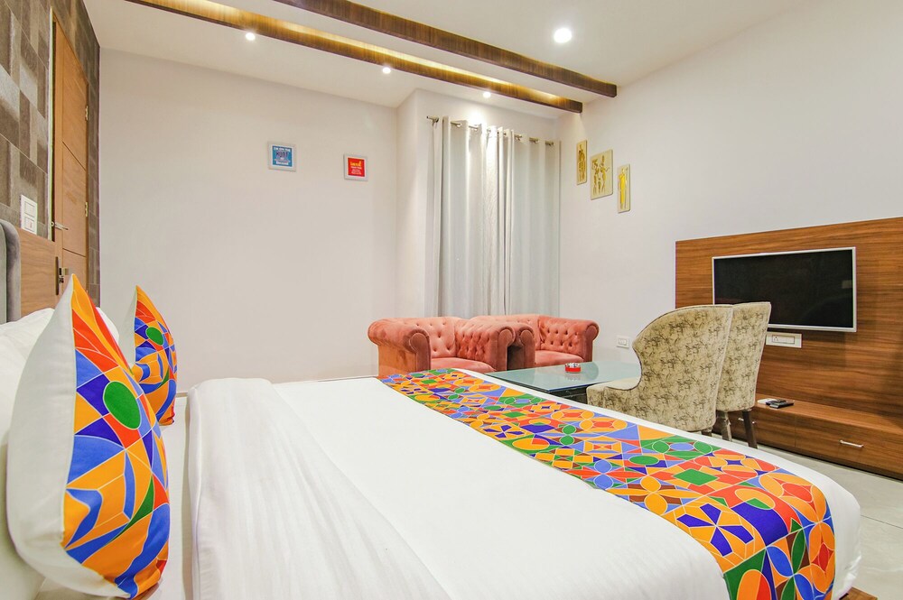 Fabhotel Prime Royal Maple