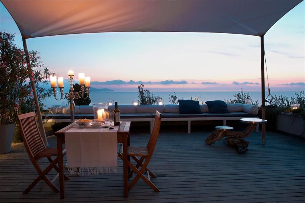 Favoloso - Argentario Tuscany Stunning Modern Seaside Villa Private Pool Access to Sea view 4