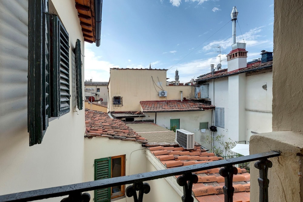 Oriuolo 49 in Firenze