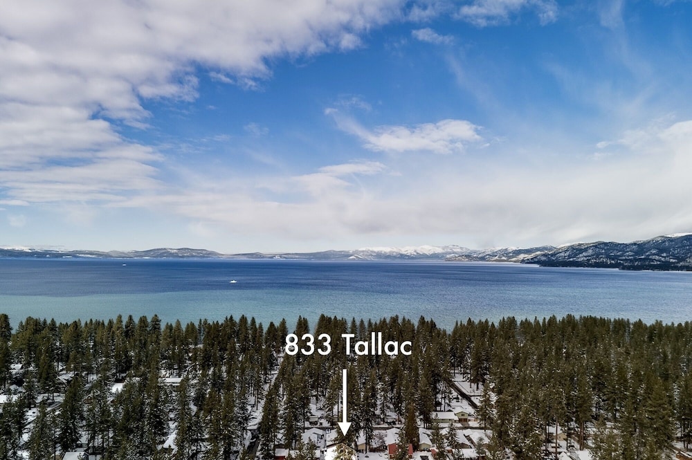 The Green Cabin A Few Blocks To Lake Tahoe 833t 3 Bedroom Home