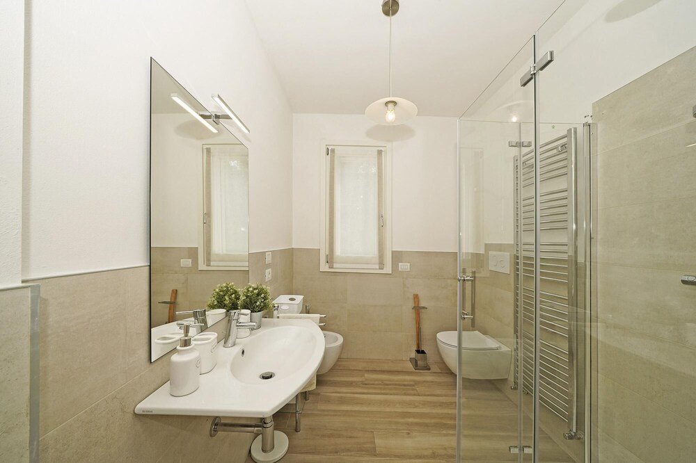 Le Mele 7 by Wonderful Italy