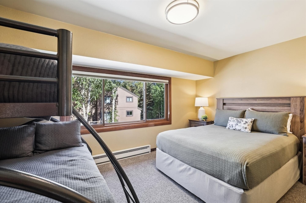 Cedars 3 2 Bedroom Townhouse