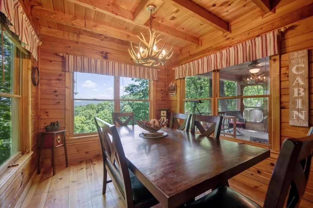 Hilltop Hideaway - Endearing Mountain Cabin With Hot tub Foosball pet Friendly view 5