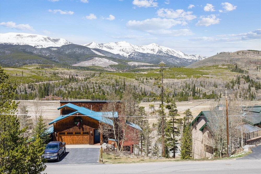 Powder Moose Villa