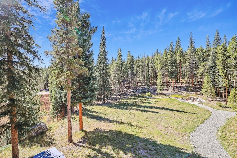 Summit Solitude Estate 3 Bedroom Home