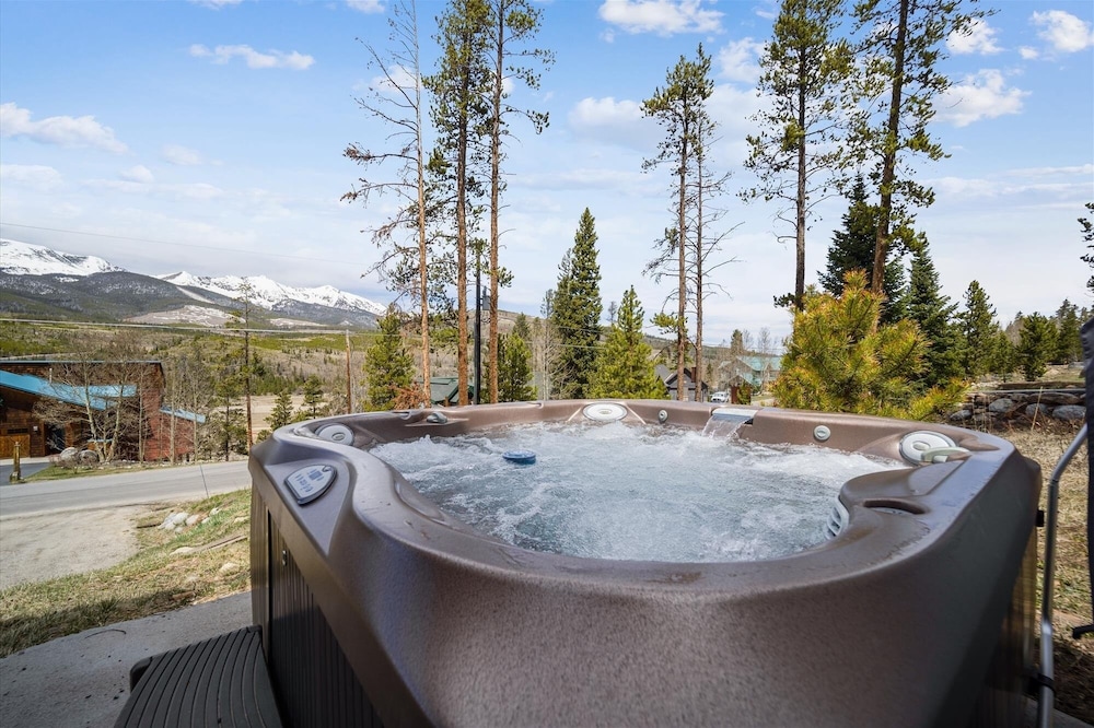 Powder Moose Villa