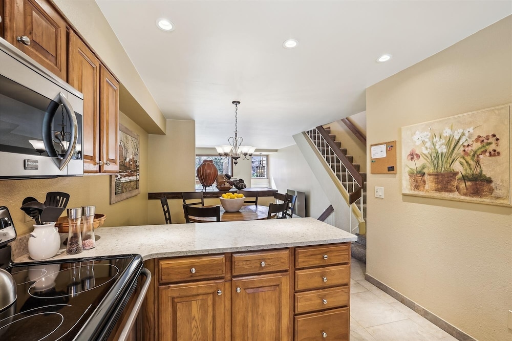 Cedars 3 2 Bedroom Townhouse