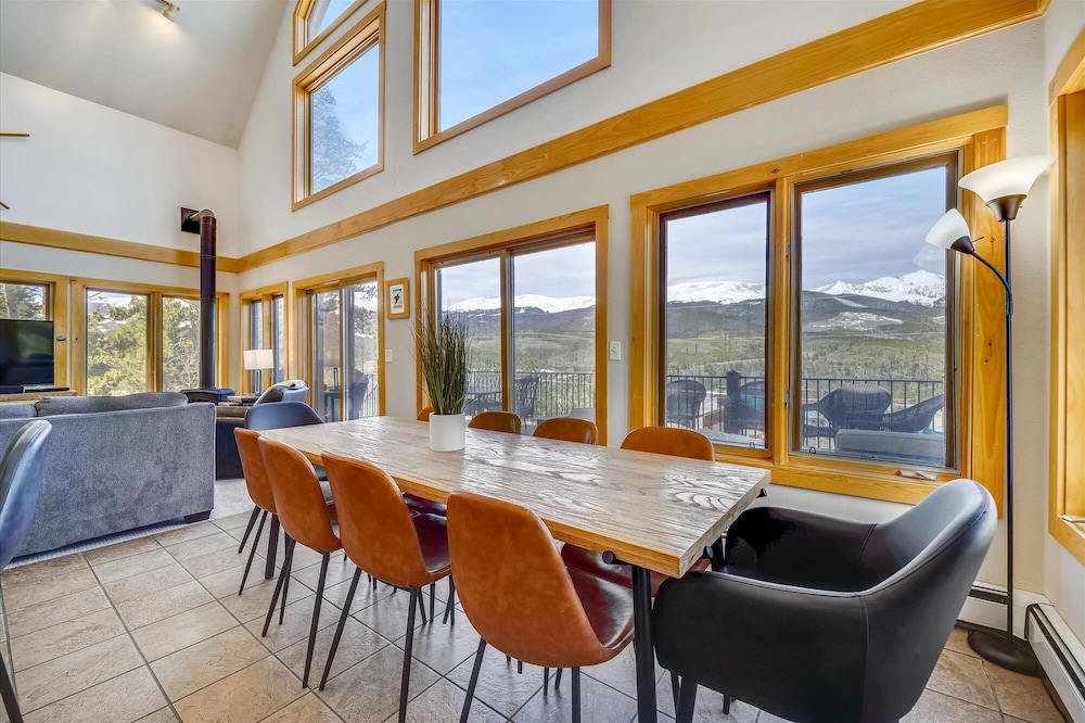 Powder Moose Villa