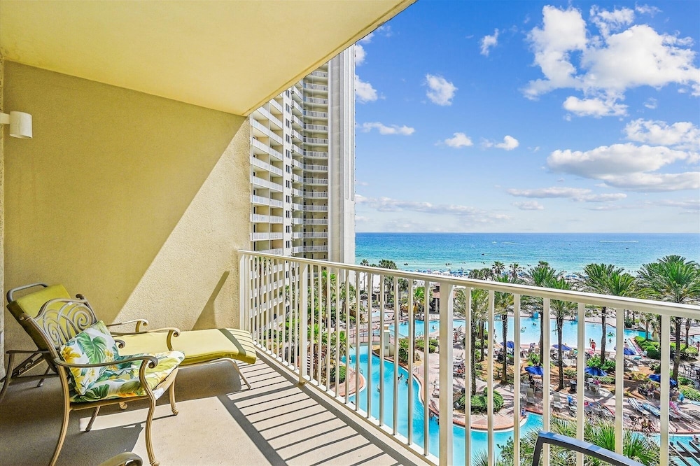 Shores Of Panama 618 2 Bedroom Condo