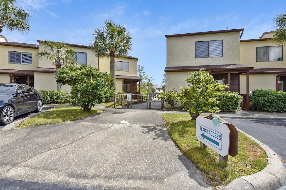 Beachwalk 18d 2 Bedroom Townhouse
