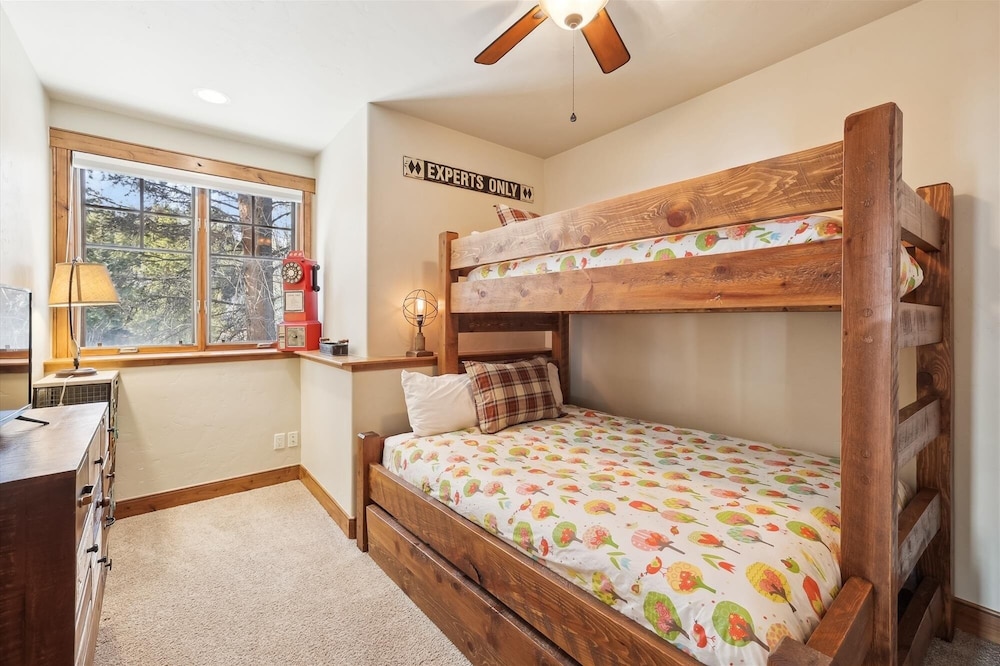 The Beaver Lodge At Breckenridge 4 Bedroom Home