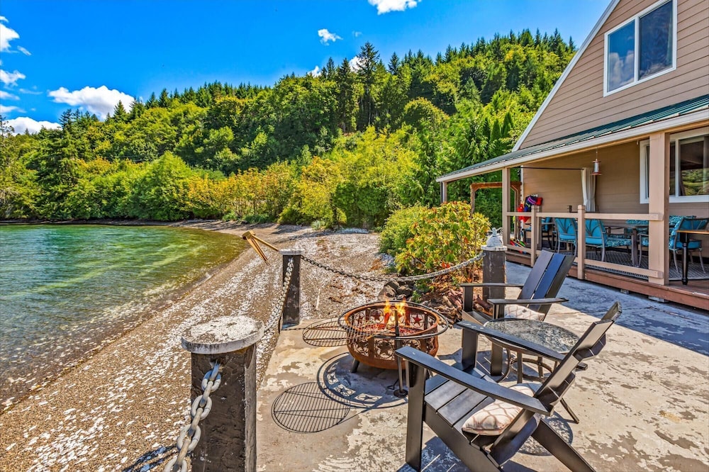 Utopia Cove in Union