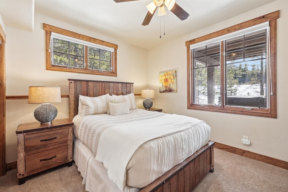 The Beaver Lodge At Breckenridge 4 Bedroom Home