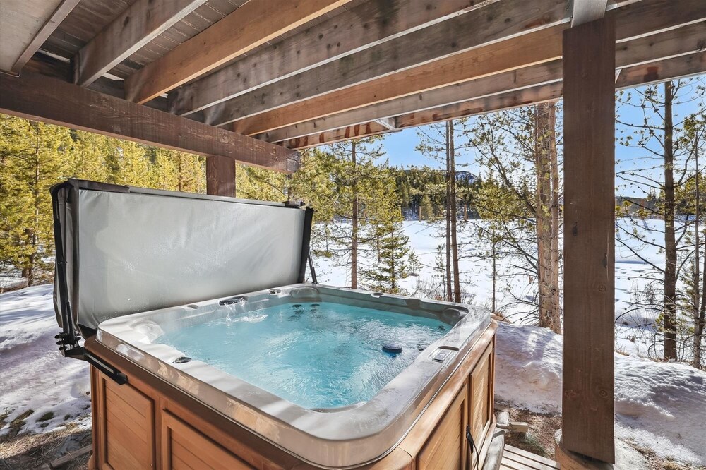 The Beaver Lodge At Breckenridge 4 Bedroom Home
