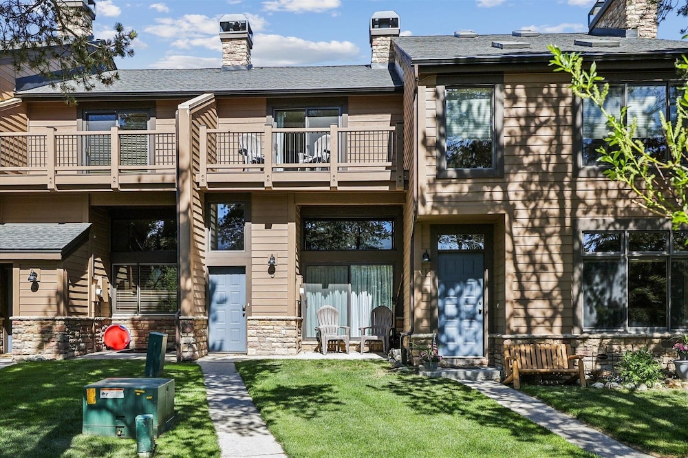 Cedars 3 2 Bedroom Townhouse