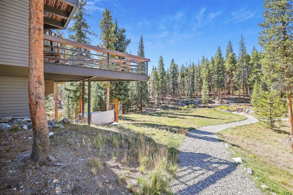 Summit Solitude Estate 3 Bedroom Home