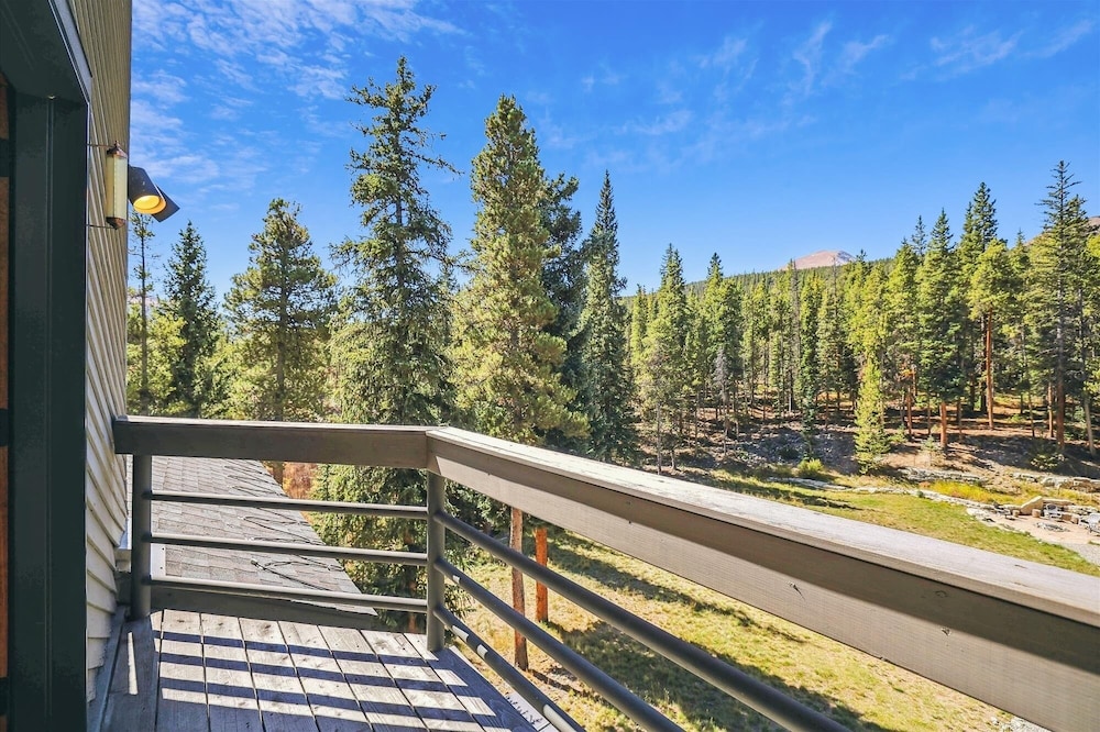 Summit Solitude Estate 3 Bedroom Home