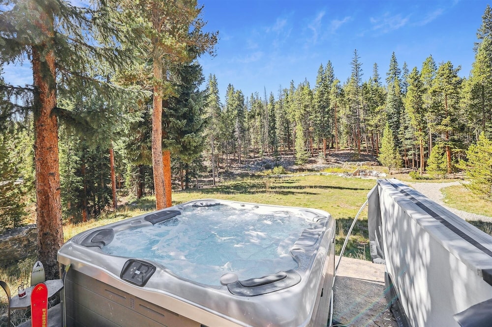 Summit Solitude Estate 3 Bedroom Home